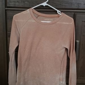 American Eagle shirt